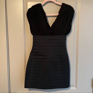 Black bandage Sherri Hill mini holiday dress Sz 6